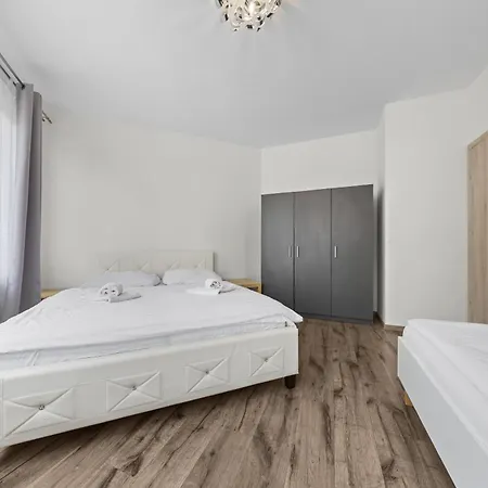 Air-conditioned, 2 With Balcony, New Building Raca Апартаменты Братислава