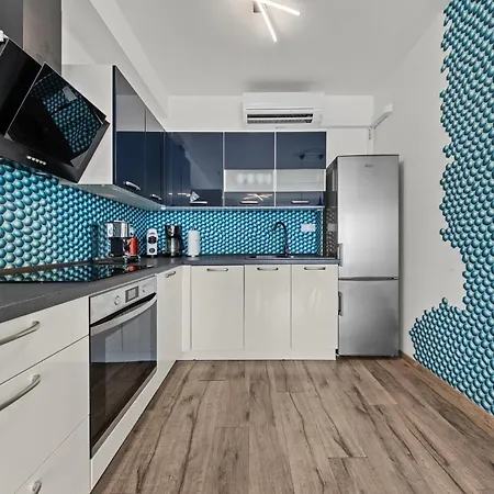 Air-conditioned, 2 With Balcony, New Building Raca Апартаменты Братислава