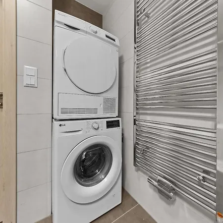 Apartmán Air-conditioned, 2 With Balcony, New Building Raca Bratislava